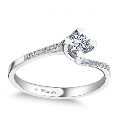 Beyaz Altın 0,40 Karat Pırlanta Tektaş Yüzük