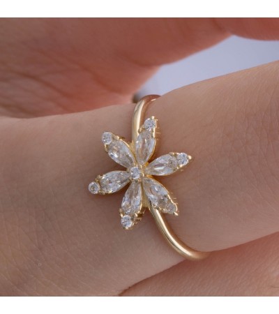 Altın Lotus Yüzük