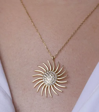 Altın Güneş Kolye